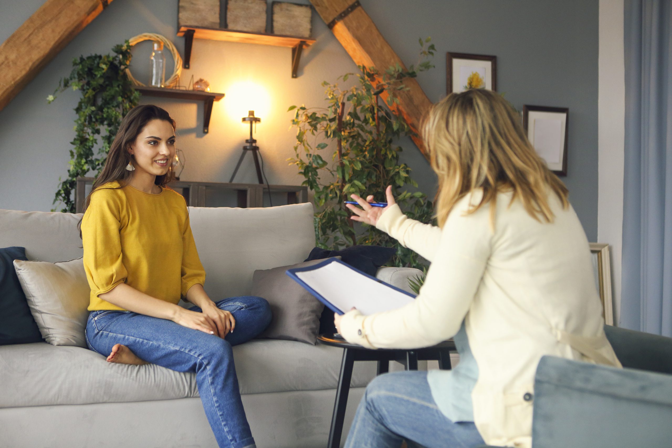 Clinician having an outpatient session with a client